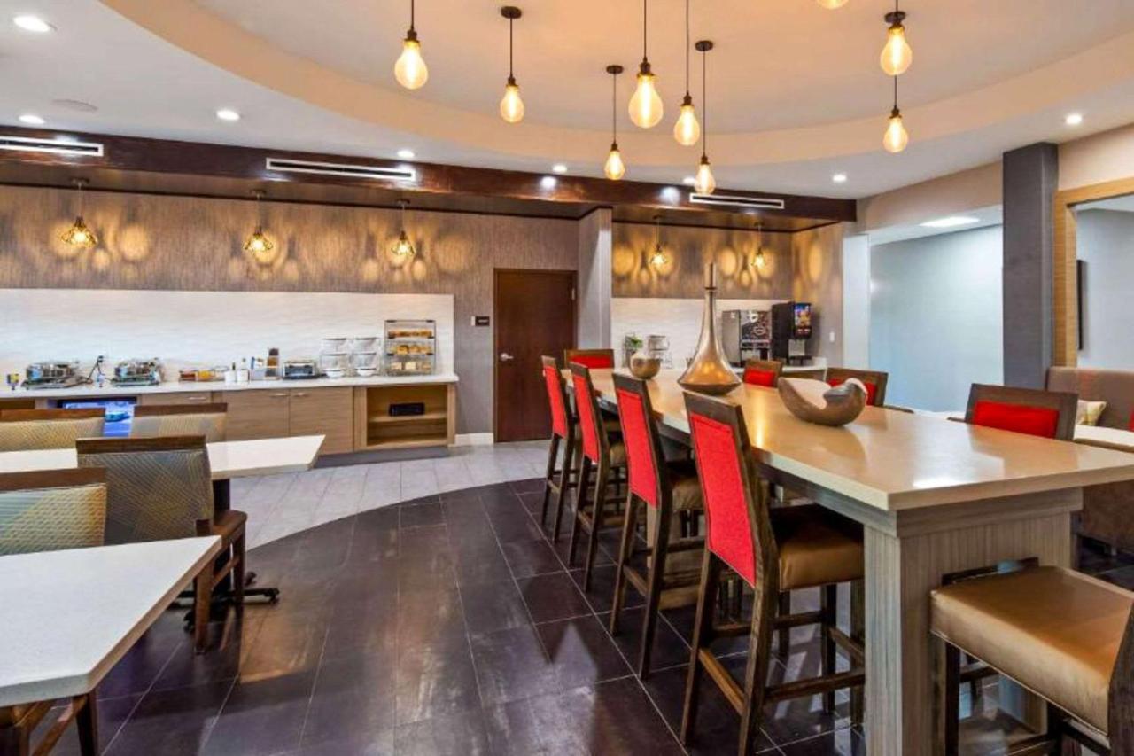 Comfort Inn & Suites Houston I-45 North - Iah Aldine Ngoại thất bức ảnh